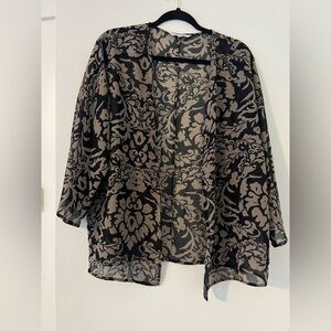 Black and Tan Floral Kimono Cardigan size L (F126)